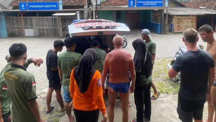 Wisatawan Rusia Ditemukan Meninggal di Pantai Parangtritis Wisatawan Rusia Ditemukan Meninggal di Pantai Parangtritis
