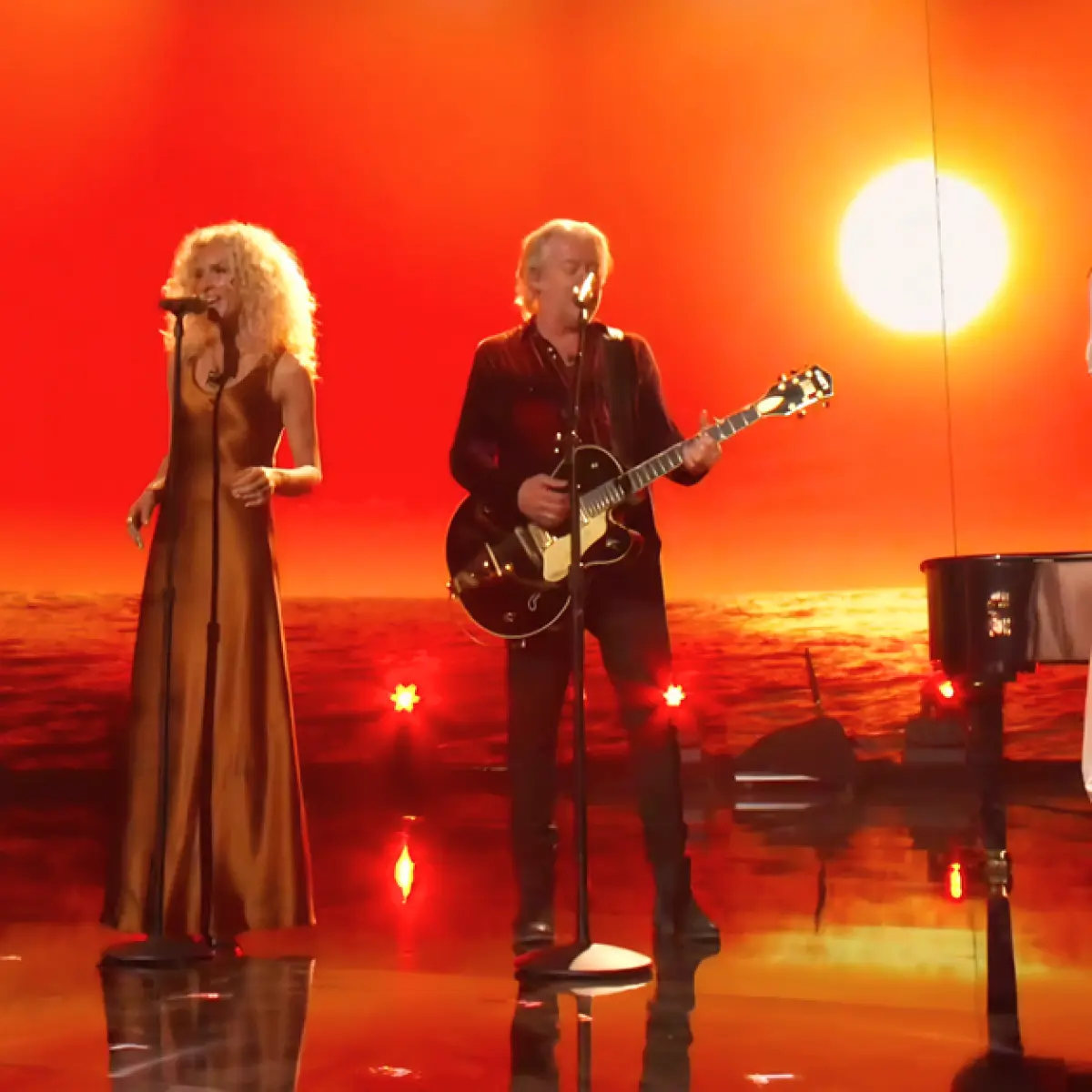 Little Big Town Debuts New Single At ACM Awards